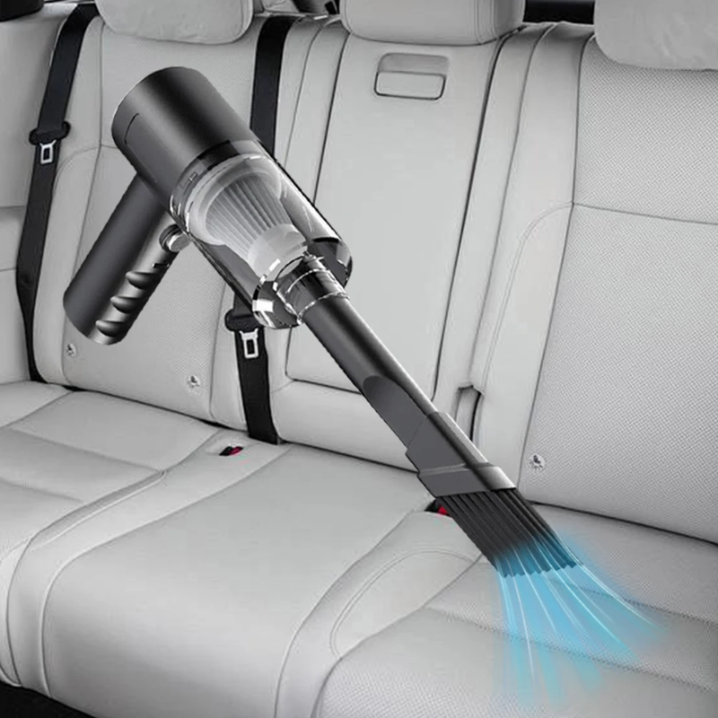 Aspirador-Portatil-Sem-Fio-de-Mao-ABS-aspirando-um-carro